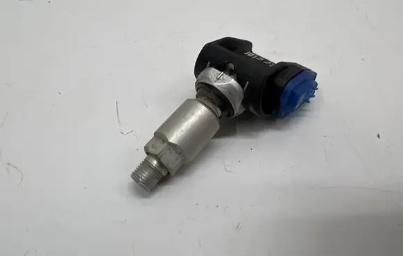 Mercedes-Benz EQE v295 Tire pressure sensor A0009058706