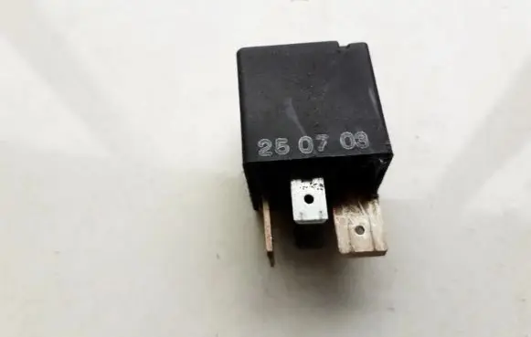 Peugeot Boxer Other relay 46520419 B047