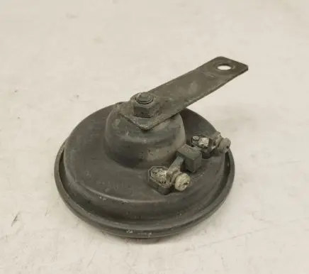 Mercedes-Benz E W124 Horn signal 0035422720 A0035422720 002952