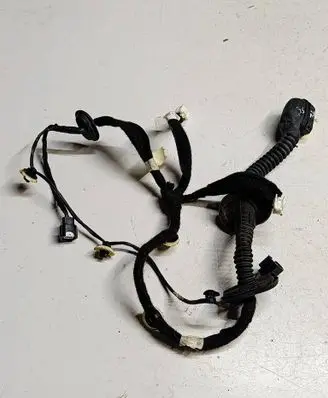Renault Captur Rear door wiring loom 241278113RS5 241278113R