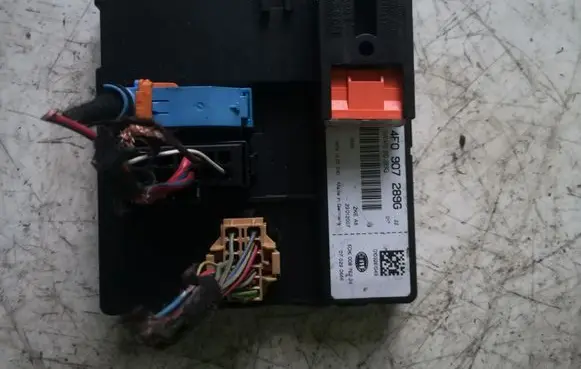 Audi A6 S6 C6 4F Light module LCM 4F0907289G