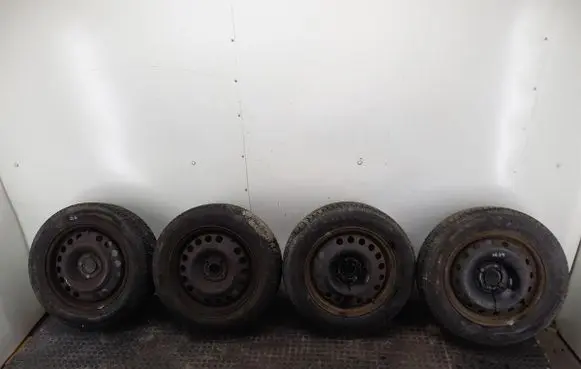 Fiat Grande Punto R15 steel rim KBA43737