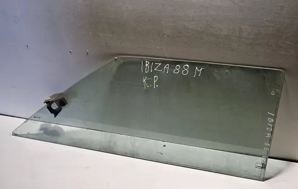 Seat Ibiza I (021A) Rear side window 43R001005 M74AS2DOT211CE