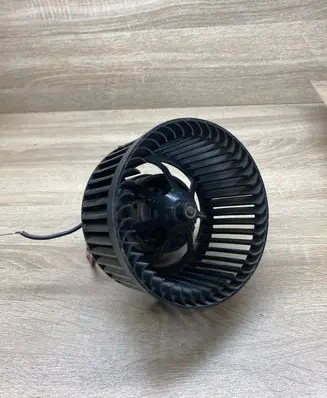 Ford Focus Heater fan/blower 7735000809 17360027