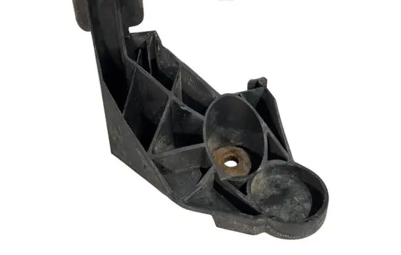 BMW 3 E46 Front bumper mounting bracket 7030620 51117030620