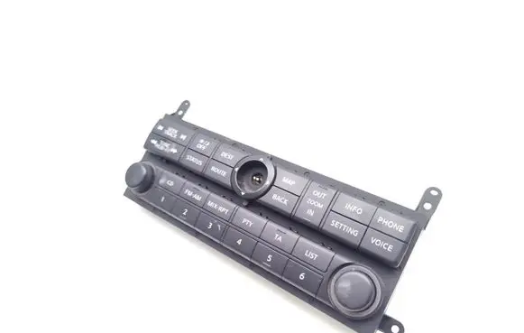 Radio/CD/DVD/GPS head unit