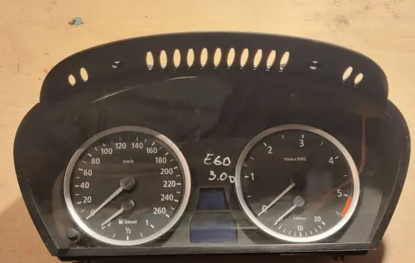 BMW 5 E60 E61 Speedometer (instrument cluster) 62119135253 9135253