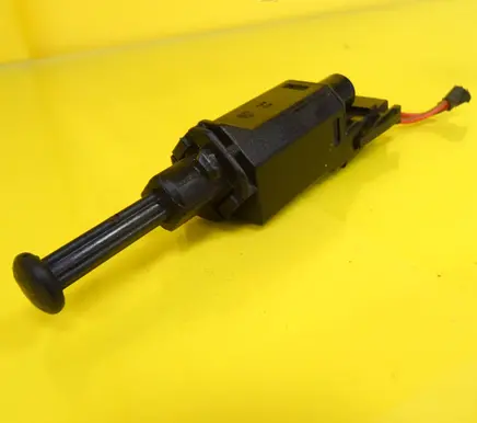Volkswagen Polo III 6N 6N2 6NF Brake pedal sensor switch 191945515B