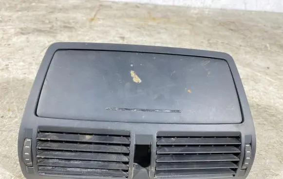 Skoda Octavia Mk2 (1Z) Glove box 1z0820951
