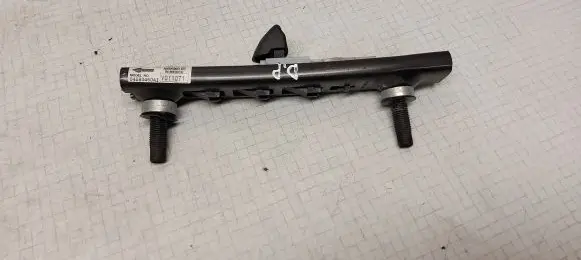 Chrysler Voyager Seat belt adjustment rail 04680460AI
