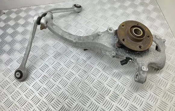 Audi A6 S6 C7 4G Front wheel hub 4G0407241D 8K0407257