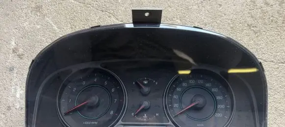 Chevrolet Captiva Speedometer (instrument cluster) 95929955