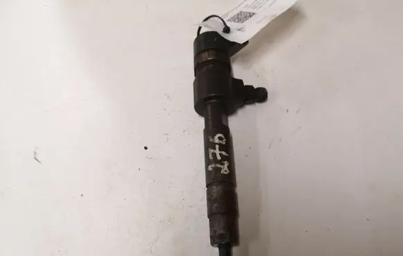 Opel Zafira B Fuel injector 0445110276