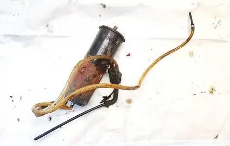 Active carbon filter fuel vapour canister