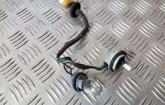 Tail light part