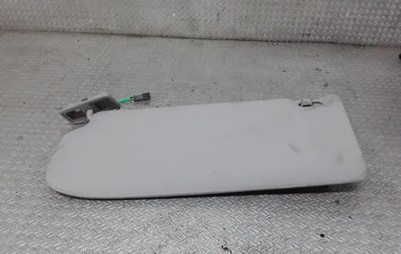 Volvo V50 Sun visor