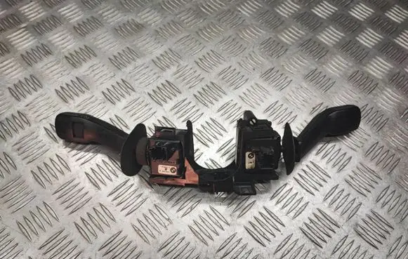 BMW 5 E39 Wiper turn signal indicator stalk/switch 1162088