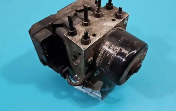 Skoda Octavia Mk1 (1U) ABS Pump 1J0614217F IMPRK1415141