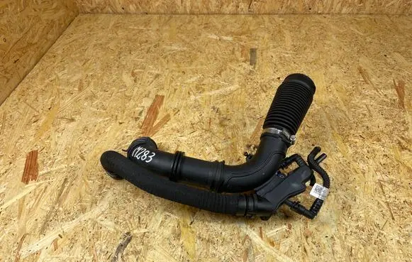 Mercedes-Benz GLA H247 Intercooler hose/pipe 3019082215 A2820186100
