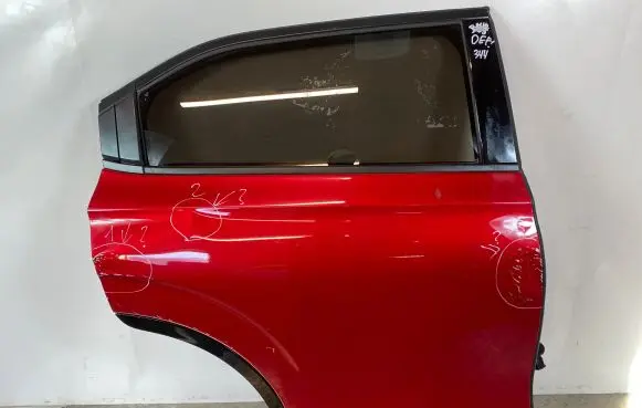 Honda HR-V Rear door