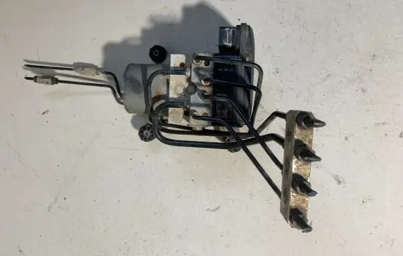 BMW 5 F10 F11 ABS Pump 6799515