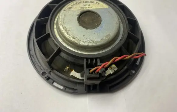 Seat Alhambra (Mk1) Rear door speaker 7M0035411E