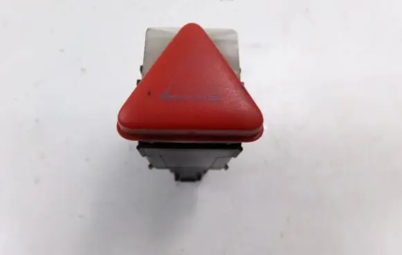 Skoda Fabia Mk1 (6Y) Hazard light switch 6Y0953235