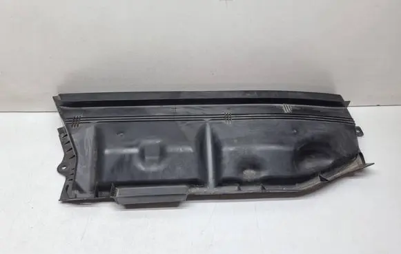 BMW 2 F46 Other engine bay part 7320096 51717320096