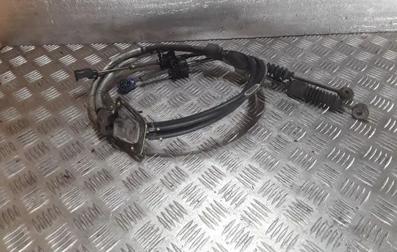 Toyota Corolla Verso AR10 Gear shift cable linkage