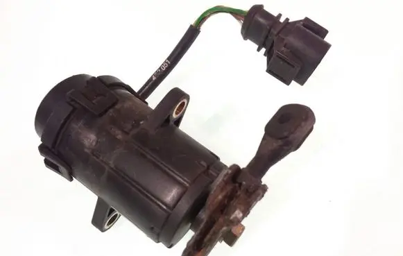 Audi 80 90 S2 B4 Accelerator pedal position sensor 0205001017