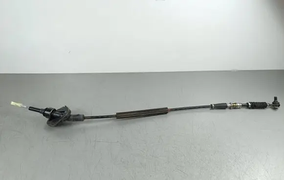 KIA Stinger Gear shift cable linkage J51009111
