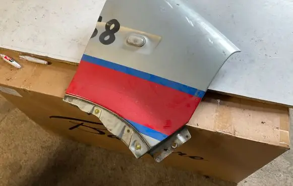 Renault Master II Fender