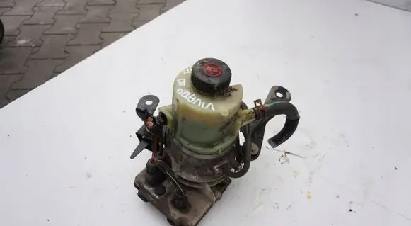 Opel Vivaro Power steering pump 93457191