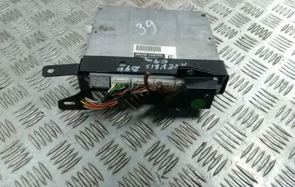 Toyota Corolla Verso E121 Engine control unit/module 8966105690