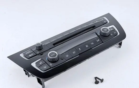 BMW 1 F20 F21 Head unit multimedia control 6832880