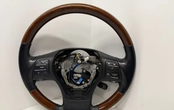 Lexus RX 450H Steering wheel 