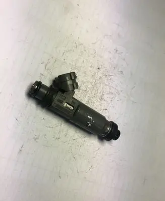 Mazda 323 Fuel injector 1955003110