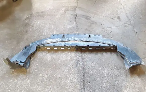 Volvo V50 Front bumper skid plate/under tray 