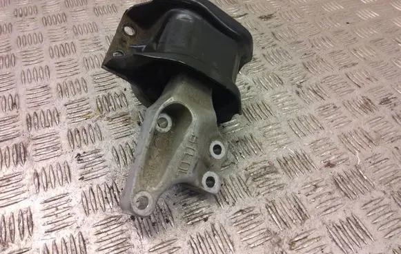 Peugeot RCZ Engine mount bracket 9681855180