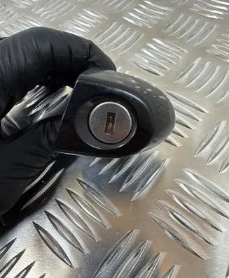 BMW 3 F30 F35 F31 Front door lock (next to the handle) 