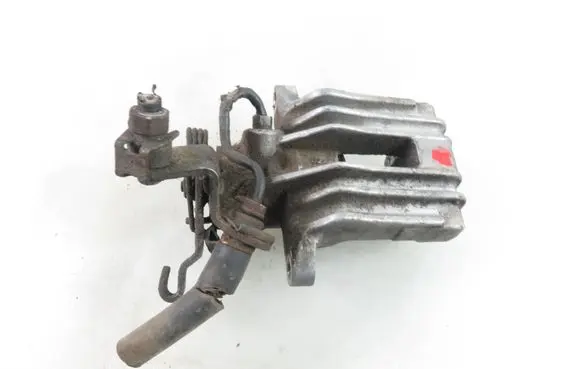 Volkswagen Golf V Rear brake caliper 