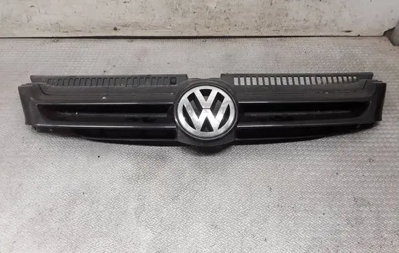 Volkswagen Golf Plus Front bumper upper radiator grill 5M0853601
