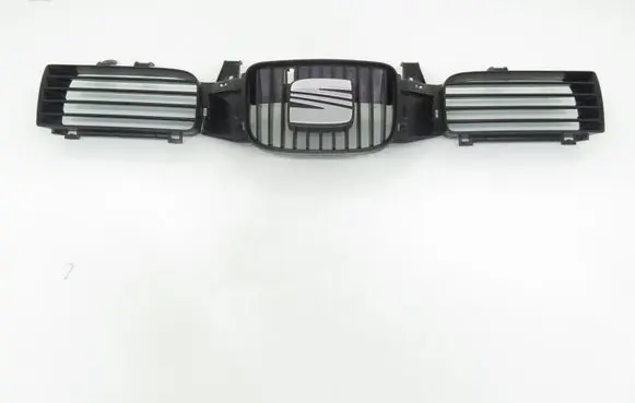 Seat Leon (1M) Front grill 1M0853651F 1M0853653