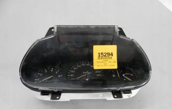 Ford Escort Speedometer (instrument cluster) 