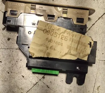 Volvo S80 Electric window control switch 09193383