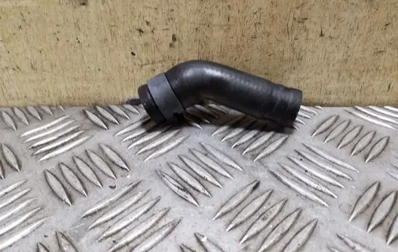 Audi A4 S4 B8 8K Engine coolant pipe/hose