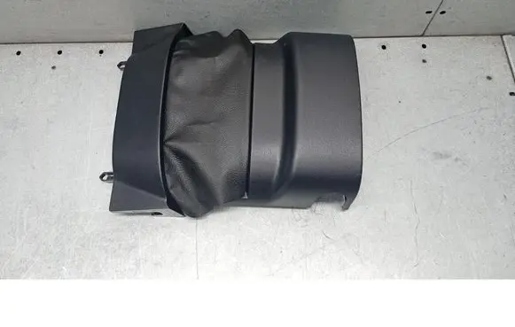 Ford Focus C-MAX Engine splash shield/under tray 3M51-3530-ABW