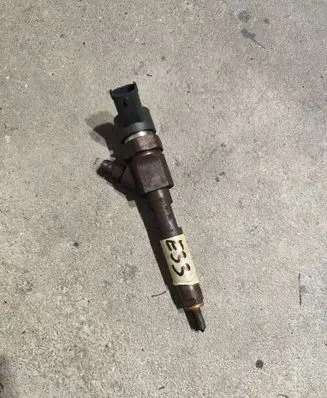 Renault Laguna II Fuel injector 0445110110B