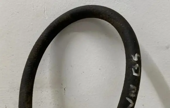 Volkswagen PASSAT B5.5 Power steering hose/pipe/line