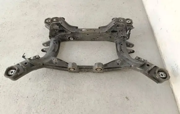 BMW X4 G02 Rear subframe 33306870991 6870991 386585